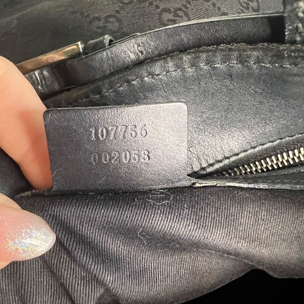 AUTH GUCCI HANDBAG- black - Picture 4 of 16